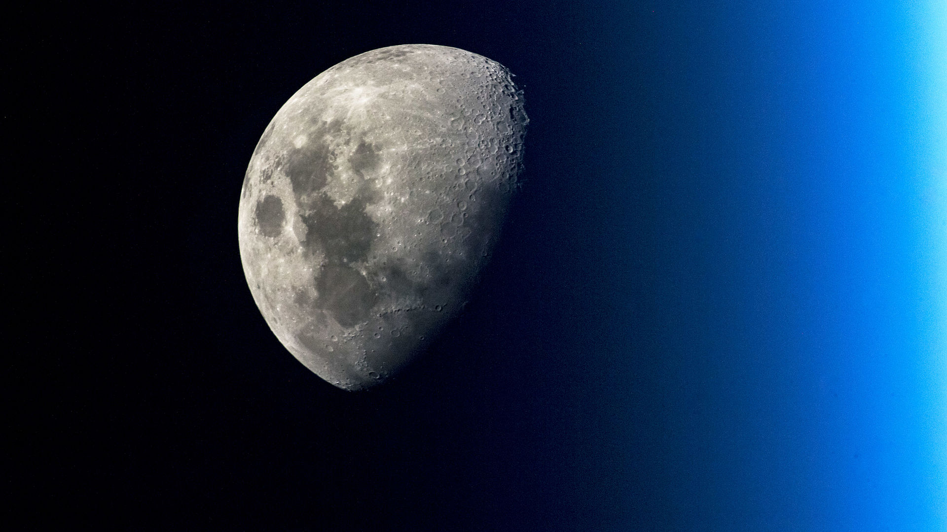A Moon Image